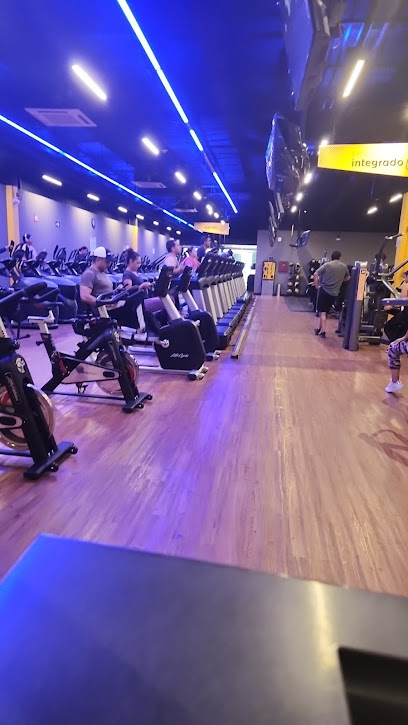 Gimnasio Smart Fit - Vía Alta León en León