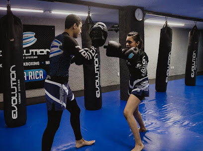 Evolution Combat Systems en Poza Rica