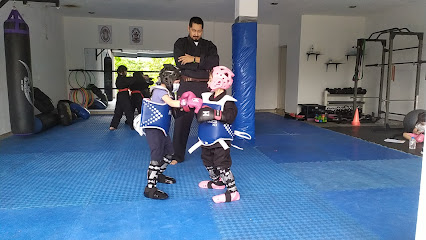 Dukefit, Lima Lama en Villa de Álvarez