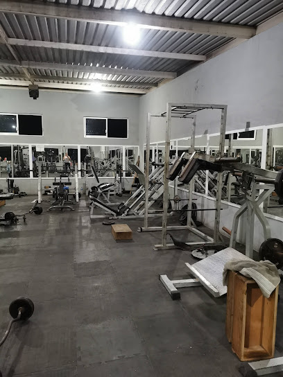 Heber Gym Tecomán en Tecomán