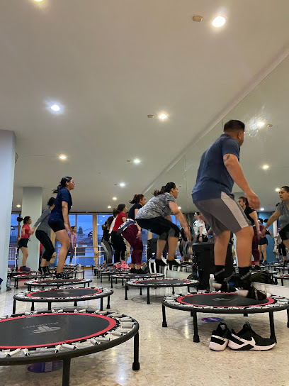 Power Jump Fit Zamora en Zamora